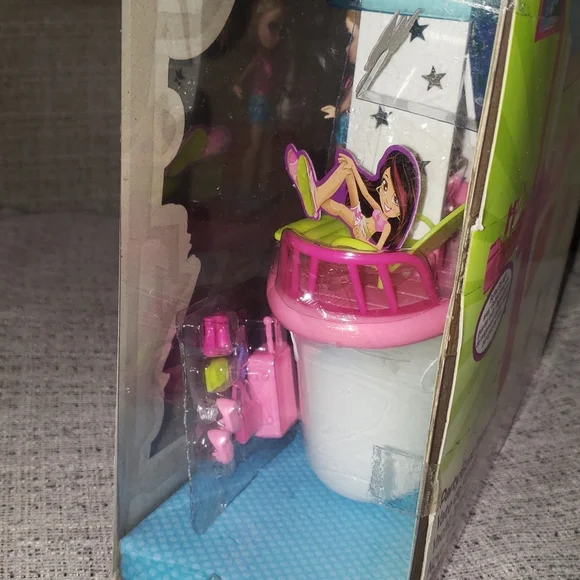 Polly Pocket - Picture 5 of 8